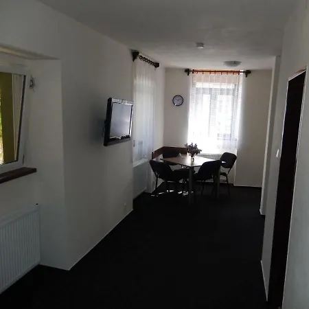 Ronsperk Guest house Pobezovice